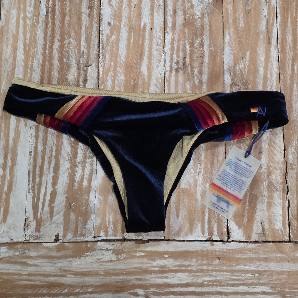 NWT Aviator Nation 5 Stripe‎ Velvet Scrunch Butt Cheeky Navy Bikini Bottoms L